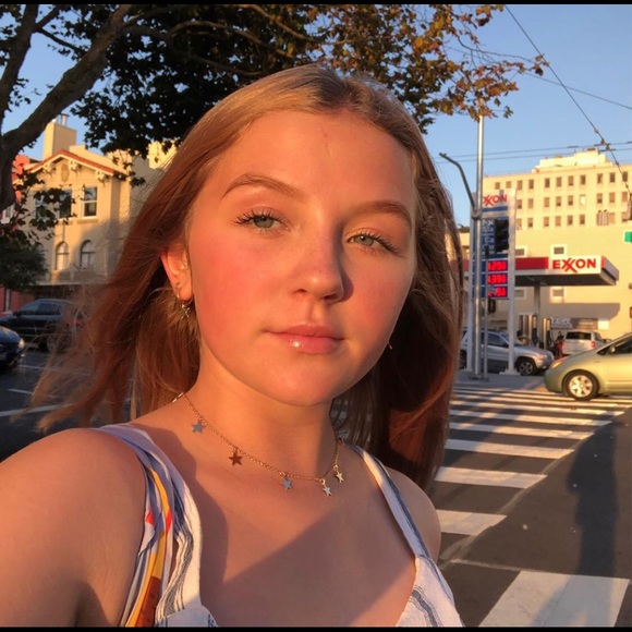 Meet your Posher, Susie - Picture 4 of 4